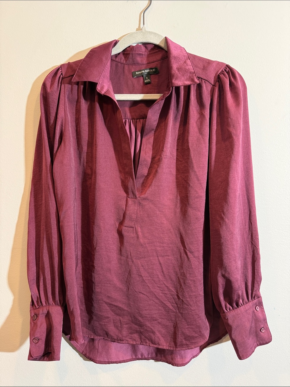 Banana Republic Wine- Long Sleeve Split V-Neck Blouse